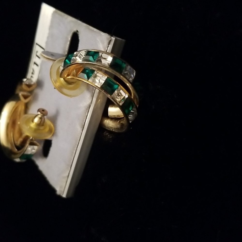 Crystal Earrings Emerald Green